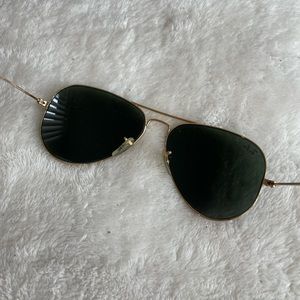 Ray Bans 3025 aviator large hardly worn, like new